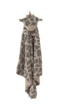 Load image into Gallery viewer, Cutesy Wootsy- Skye the Giraffe
